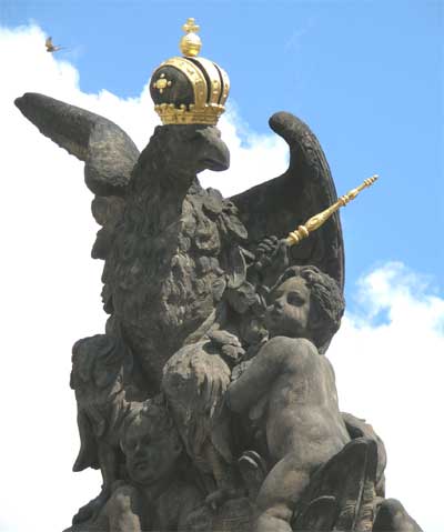 Adornment at the gates of the Castle