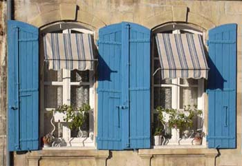 Typical Arles windows
