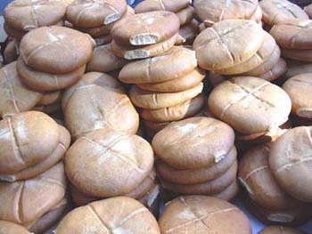 Bread at the Avignon market