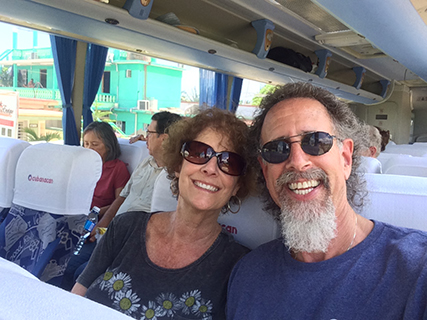 On the bus to Havana