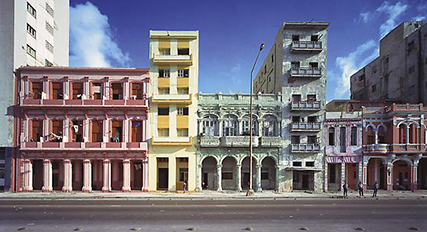 Decaying property in Havana