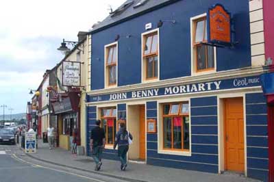 John Benny's pub in Dingle