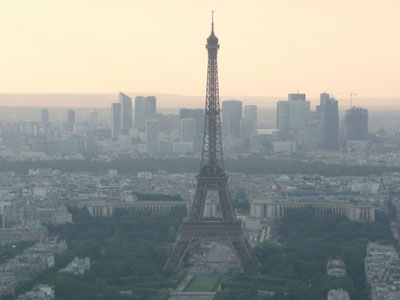 Le Tour Eiffel as seen from le Tour Montparnasse