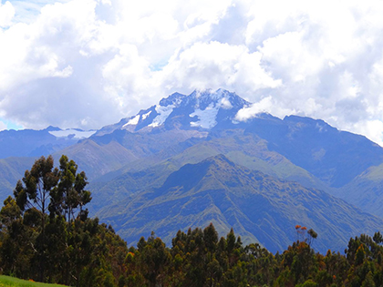 The Andes on the way to the Sacred Valley