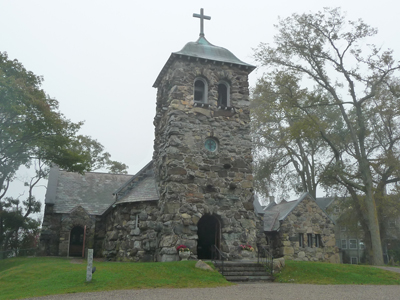 Stone church on the way from Kennebunkport to Boothbay Harbor in Maine.