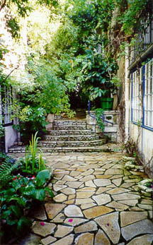 Courtyard in the Latin Quarter near our hotel